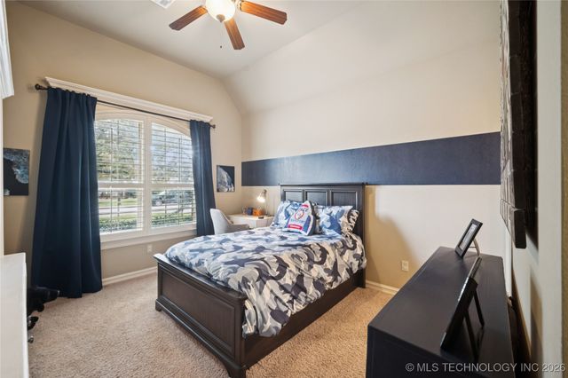 10926 S 77th Avenue E, Tulsa, OK 74133