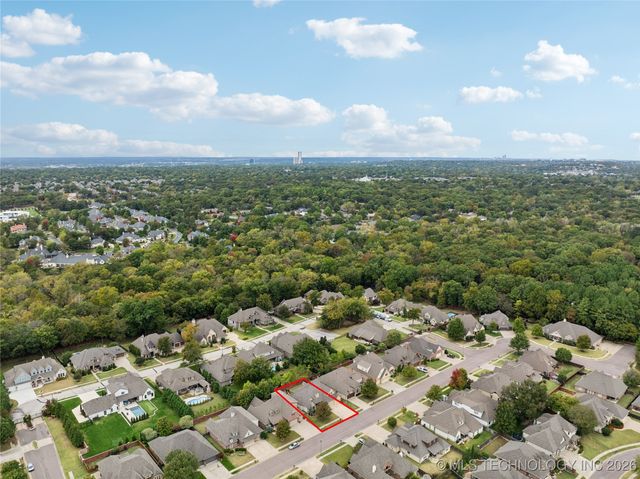 10926 S 77th Avenue E, Tulsa, OK 74133