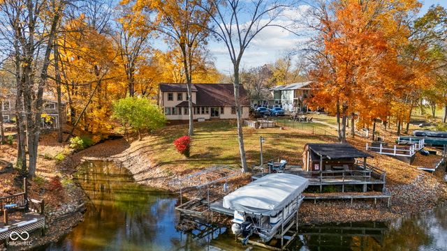 175 Mill, Coatesville, IN 46121