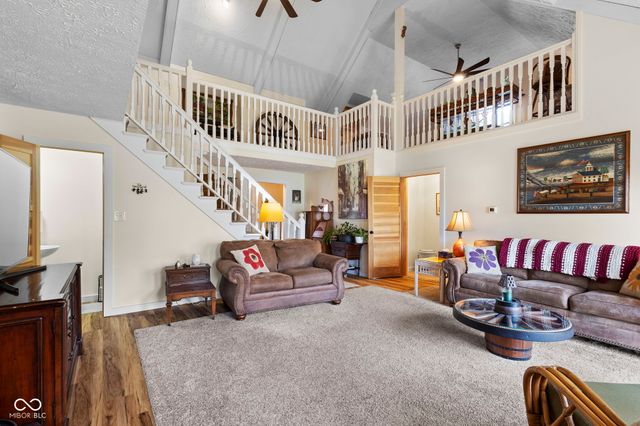 175 Mill, Coatesville, IN 46121