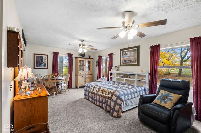 175 Mill, Coatesville, IN 46121