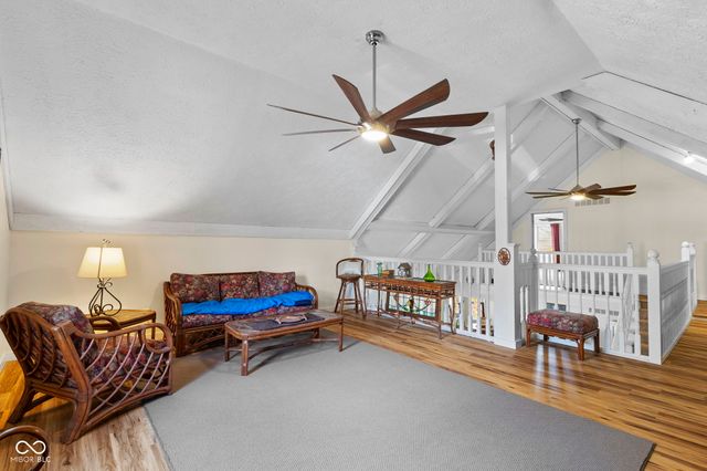 175 Mill, Coatesville, IN 46121