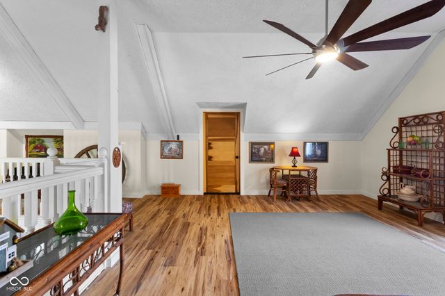 175 Mill, Coatesville, IN 46121