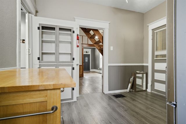 603 W Oakland Avenue, Bloomington, IL 61701