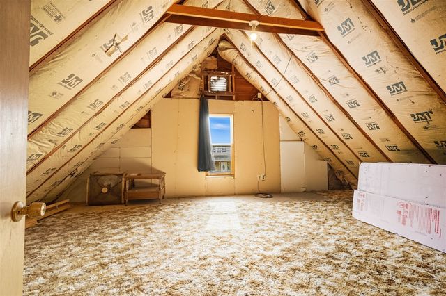 603 W Oakland Avenue, Bloomington, IL 61701