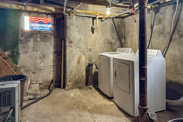 603 W Oakland Avenue, Bloomington, IL 61701