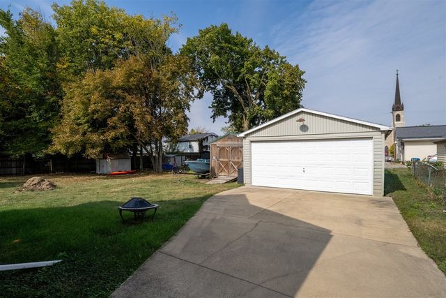 603 W Oakland Avenue, Bloomington, IL 61701