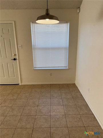 2205 Garrett Drive, Killeen, TX 76543