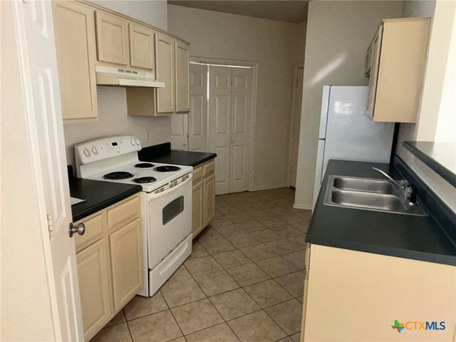 2205 Garrett Drive, Killeen, TX 76543