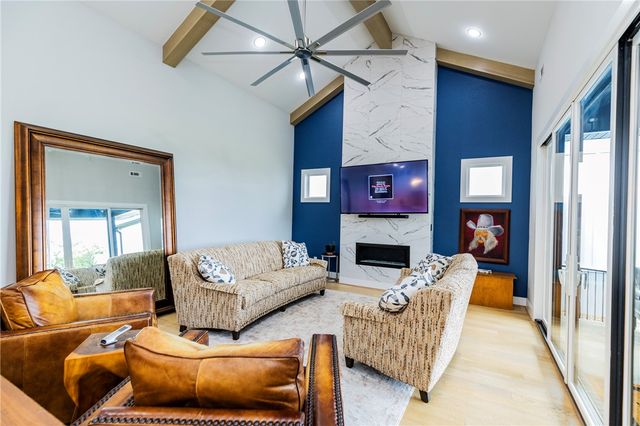 8010 W Kettering Court, Rogers, AR 72758