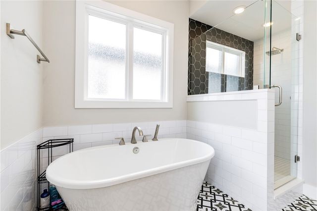 8010 W Kettering Court, Rogers, AR 72758