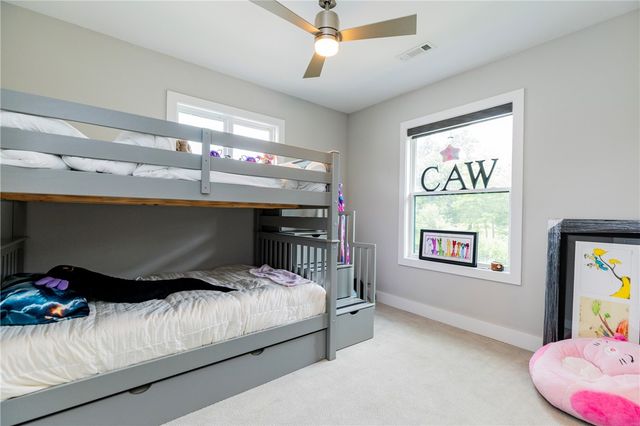 8010 W Kettering Court, Rogers, AR 72758