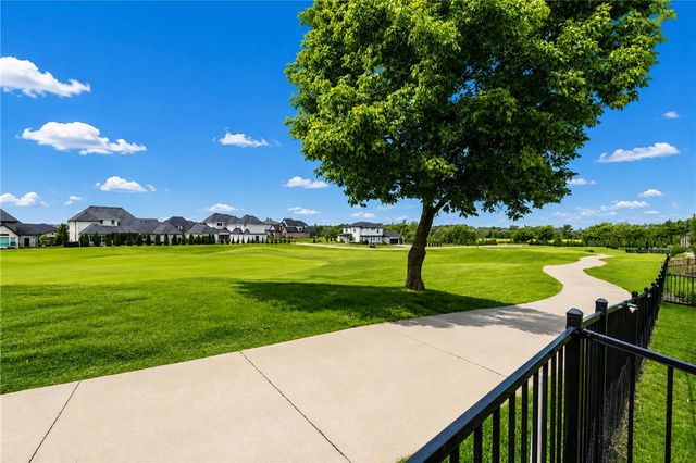 8010 W Kettering Court, Rogers, AR 72758