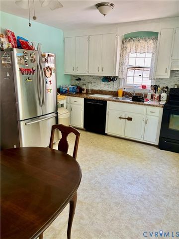 3102 Duck River Ct, Chesterfield, VA 23112