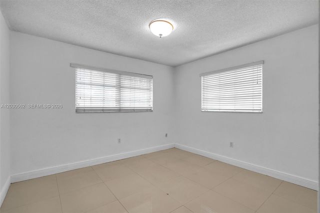 1320 SW 84th Ave, Miami, FL 33144