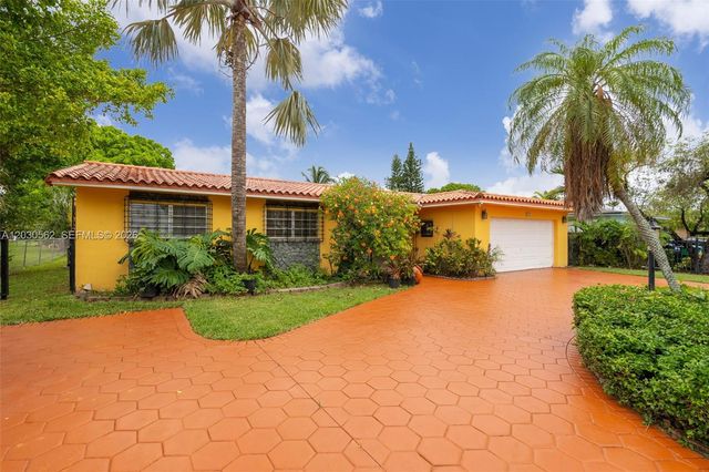 1320 SW 84th Ave, Miami, FL 33144