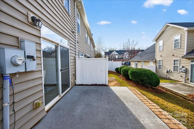 11008 Burnt Leather Lane, Charlotte, NC 28277