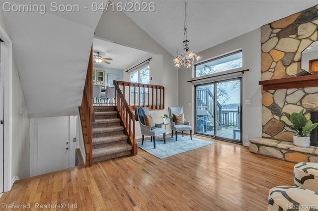 3525 Whitfield Drive, Waterford Charter Township, MI 48329