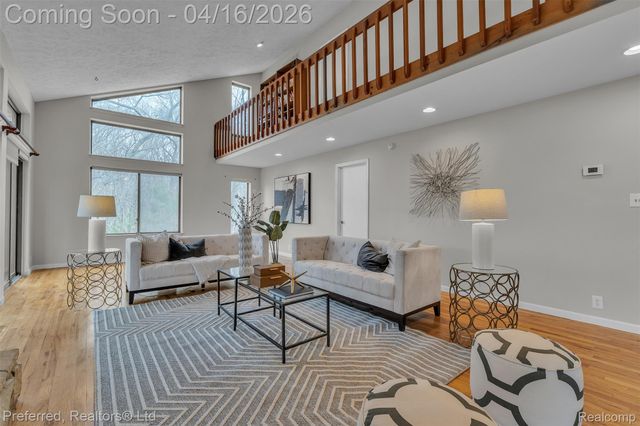 3525 Whitfield Drive, Waterford Charter Township, MI 48329