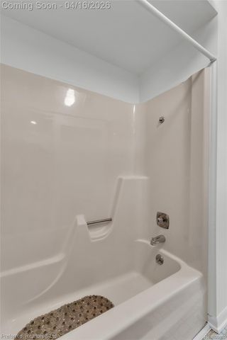 3525 Whitfield Drive, Waterford Charter Township, MI 48329