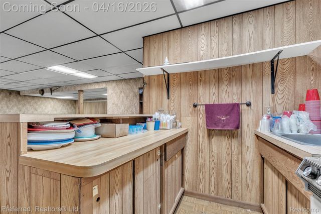 3525 Whitfield Drive, Waterford Charter Township, MI 48329