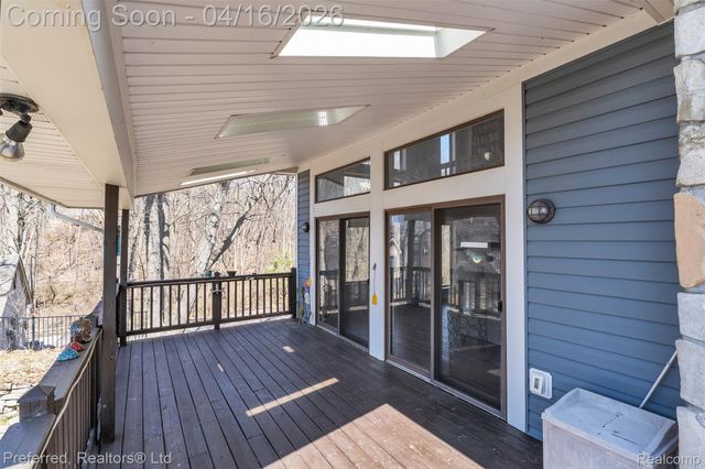 3525 Whitfield Drive, Waterford Charter Township, MI 48329