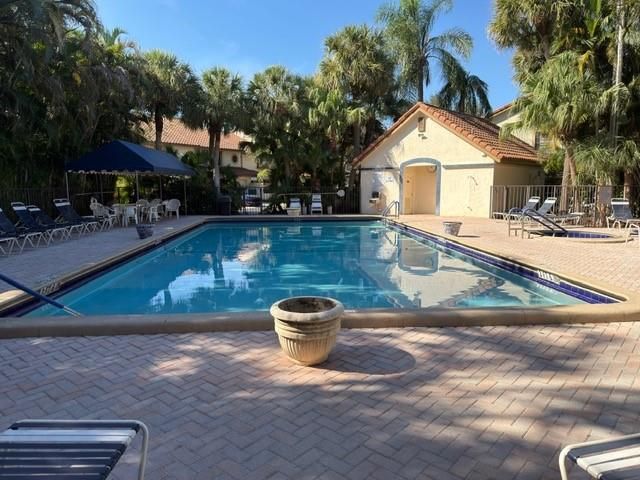 7927 La Mirada Dr 3, Boca Raton, FL 33433