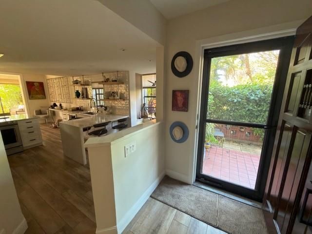 7927 La Mirada Dr 3, Boca Raton, FL 33433