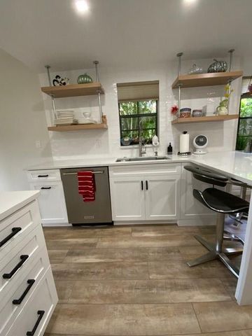 7927 La Mirada Dr 3, Boca Raton, FL 33433