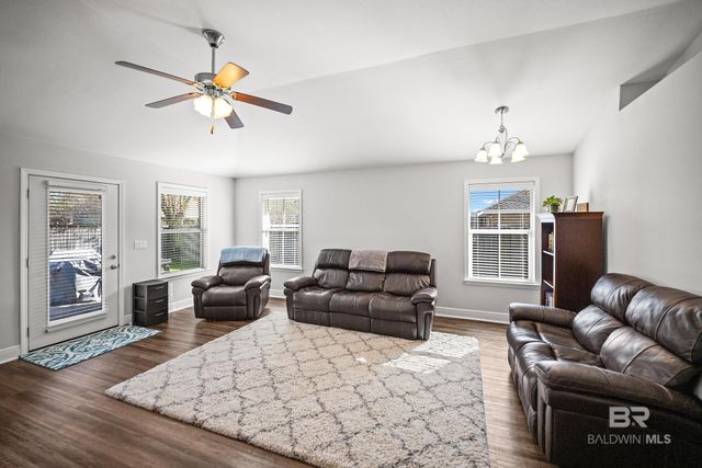 9537 Woolrich Avenue, Fairhope, AL 36532