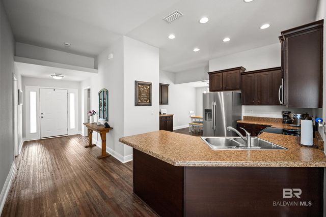 9537 Woolrich Avenue, Fairhope, AL 36532