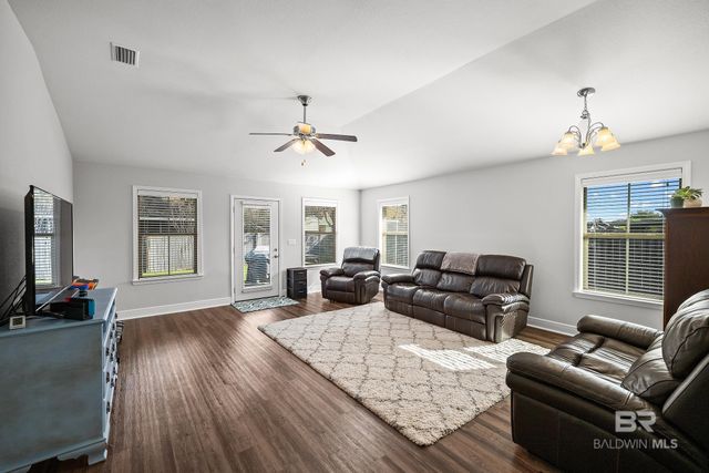 9537 Woolrich Avenue, Fairhope, AL 36532