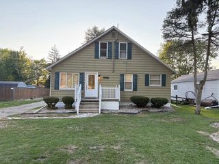 2975 Johns Drive, Saginaw, MI 48603