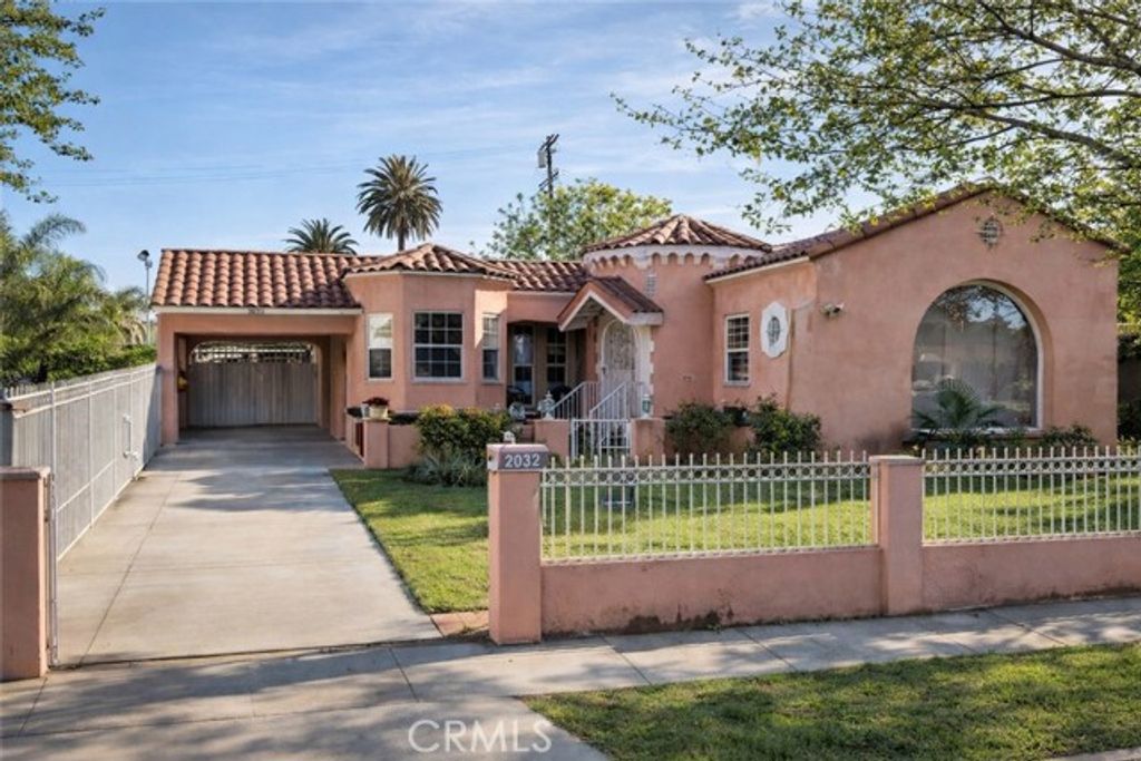 2032 W 77th St, Los Angeles, CA 90047