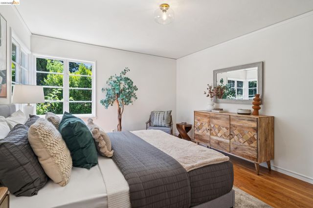 957 Lee Ave, San Leandro, CA 94577