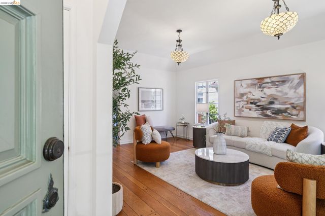957 Lee Ave, San Leandro, CA 94577