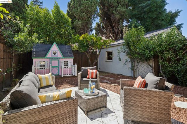957 Lee Ave, San Leandro, CA 94577