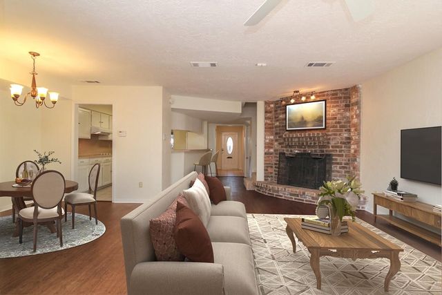 14209 Lost Meadow Lane, Houston, TX 77079