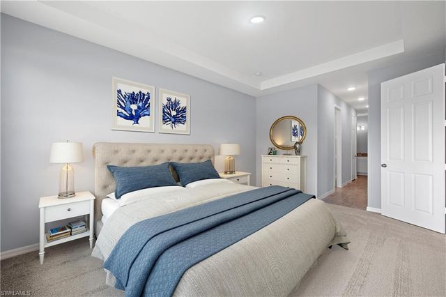 2226 SW 8th PL, Cape Coral, FL 33991