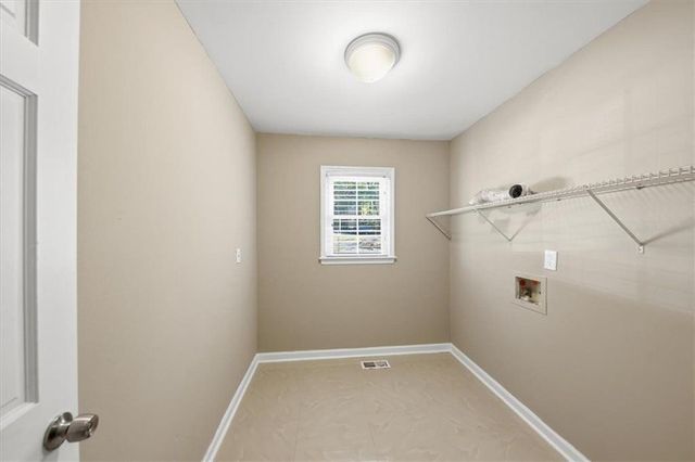 139 SHADOWLAKE SE Lane, Marietta, GA 30067