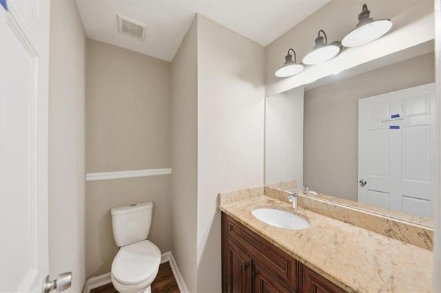 139 SHADOWLAKE SE Lane, Marietta, GA 30067