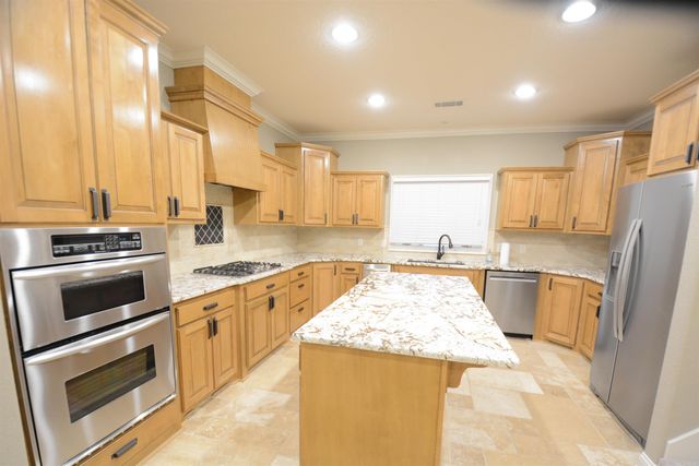 145 GARDENS GATE Drive, Hot Springs, AR 71913