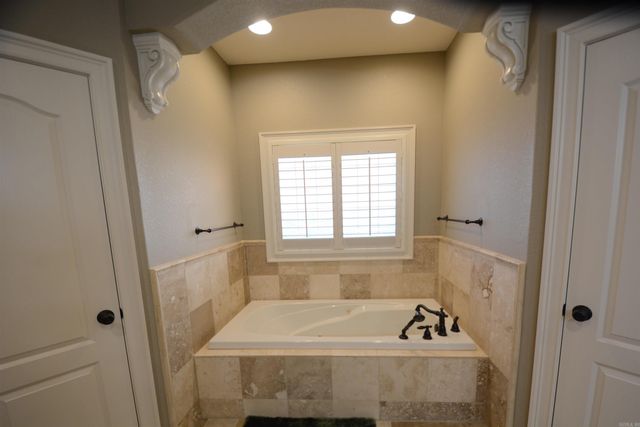 145 GARDENS GATE Drive, Hot Springs, AR 71913