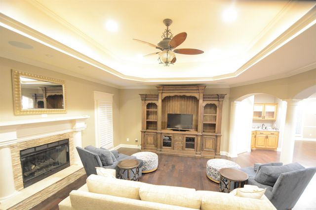 145 GARDENS GATE Drive, Hot Springs, AR 71913