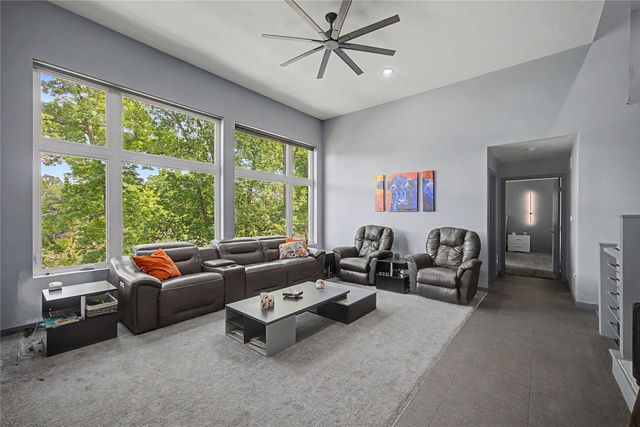 8328 Lakeshore Drive, Dexter, IA 50070