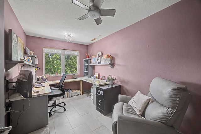 8328 Lakeshore Drive, Dexter, IA 50070