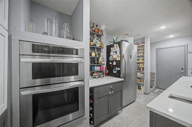 8328 Lakeshore Drive, Dexter, IA 50070