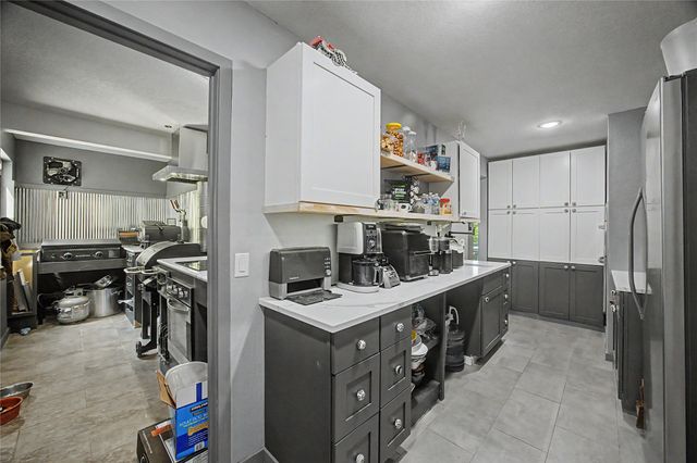 8328 Lakeshore Drive, Dexter, IA 50070