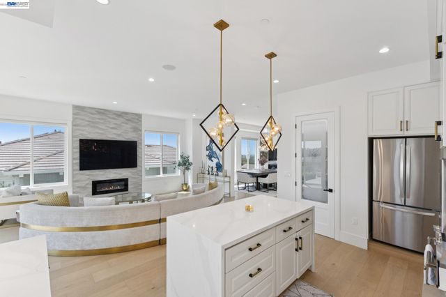 3606 Sarita St, Hayward, CA 94542