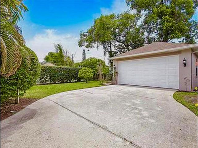 685 OVERSPIN DRIVE, Winter Park, FL 32789